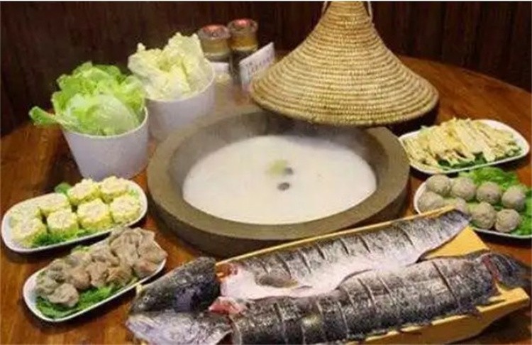 石器食代蒸汽石锅鱼
